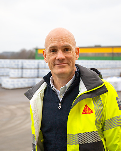 Daniel Jonsson-low.jpg